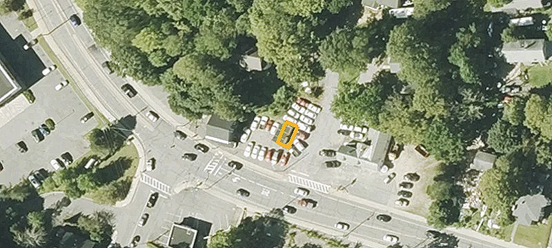 12 Lewis St