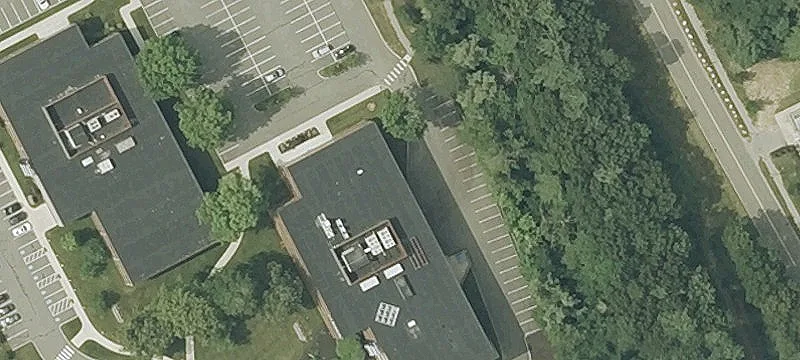 1600 District Ave
