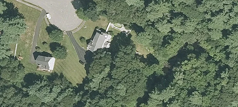 21 Riverside Rd