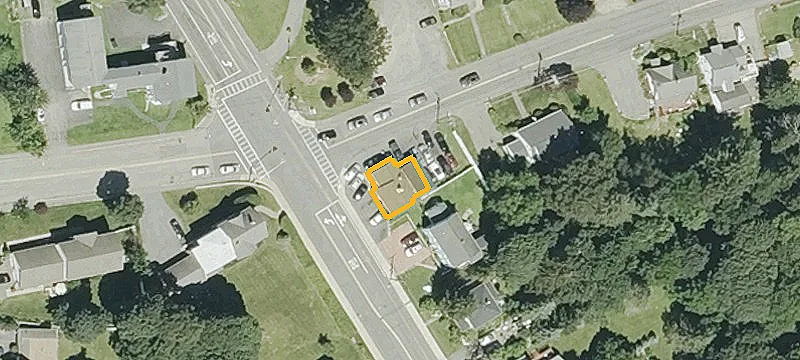235 Bolton St