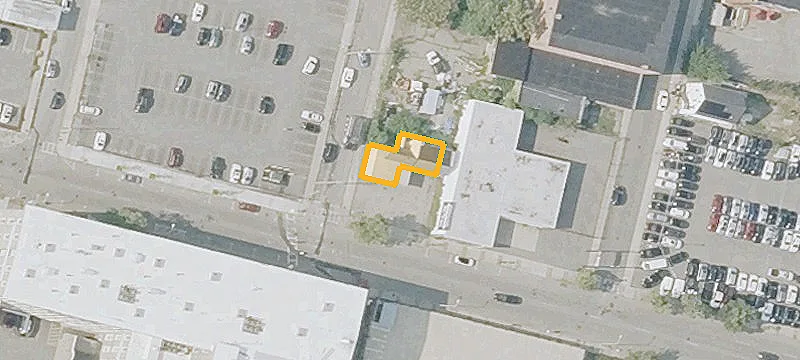 326 Pleasant St