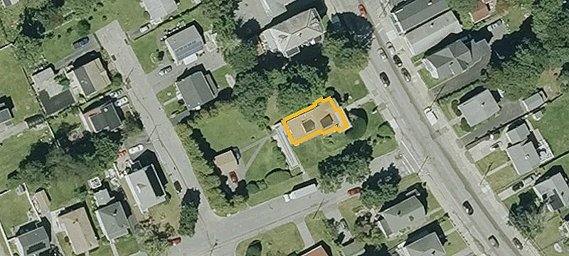 1034 Main St