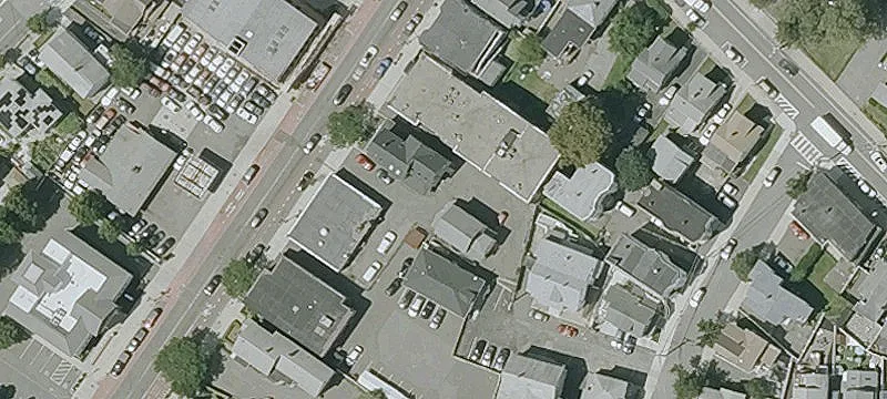 484 Broadway 1st Rm, Unit 1