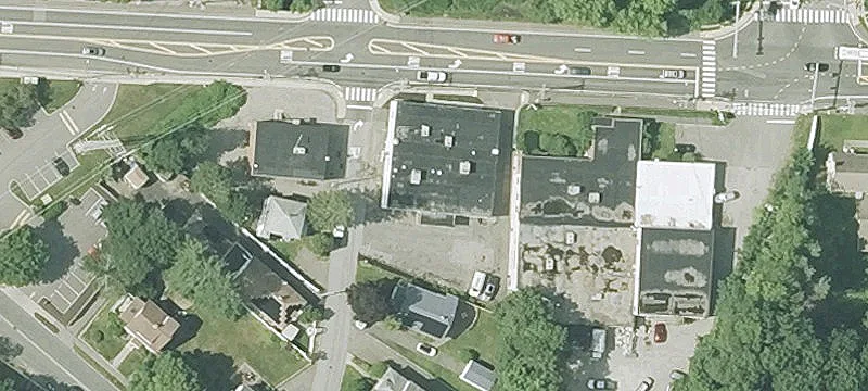 1256 Main St