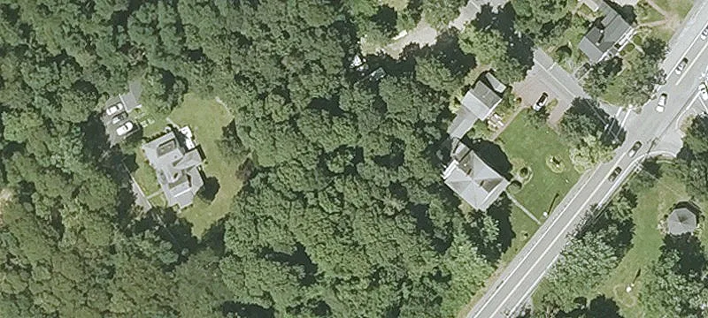744 Main St