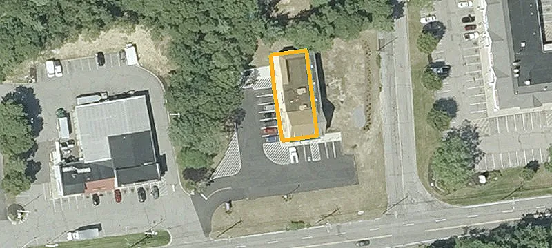 413 Nathan Ellis Hwy