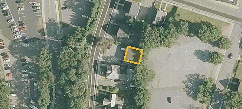 91 Laurel St