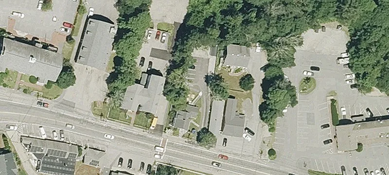 687 Main St