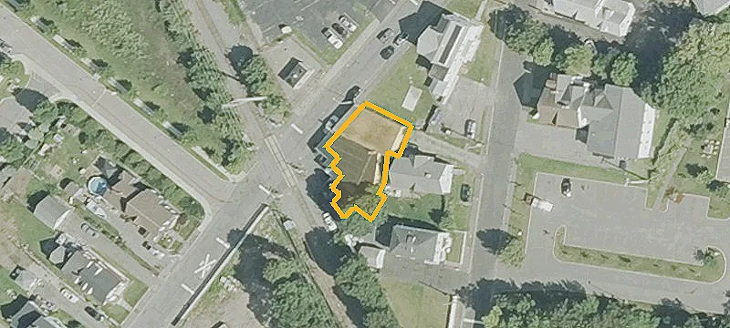 2 Porter St