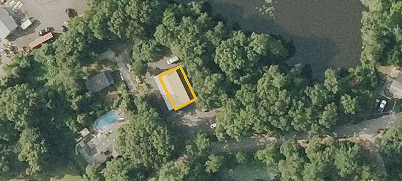 10 Robinson Ln