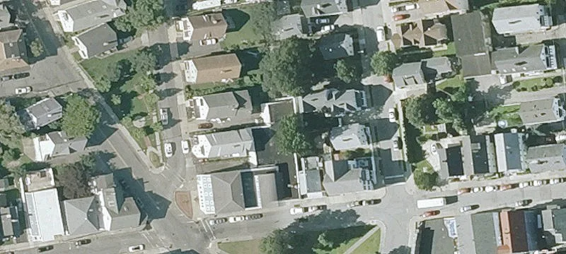 135 Grinnell St