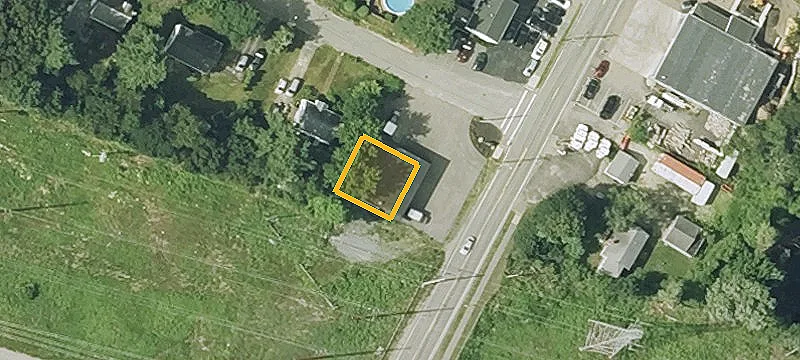 1455 Main St