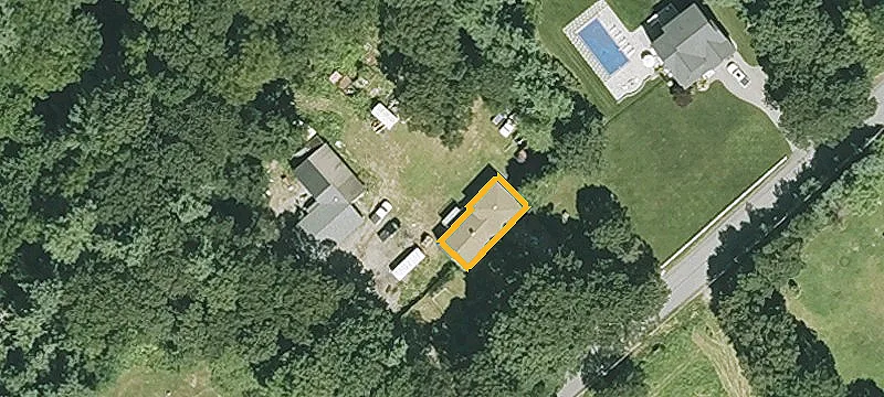 1052 Hl Rd