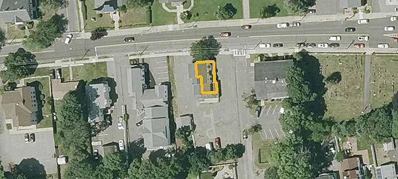 24 Main St