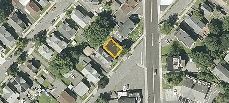 44 Woodmont St