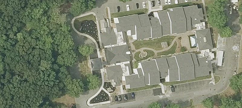 10 Campanelli Dr