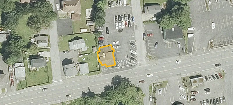 62 Taunton Ave