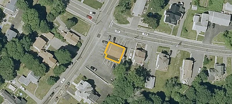 253 Pleasant St