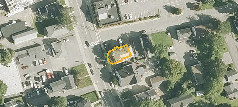44 South St