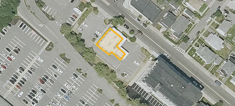 495 Hancock St