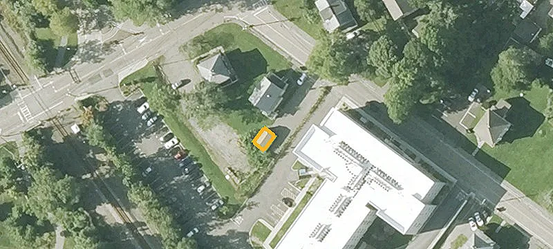 9 Burrill Ave