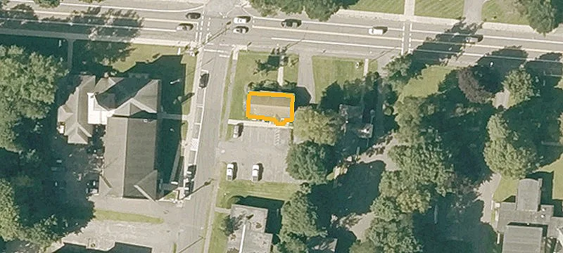488 Main St