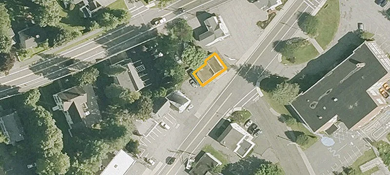 10-12 Maple Ave