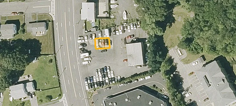 1670 Main St