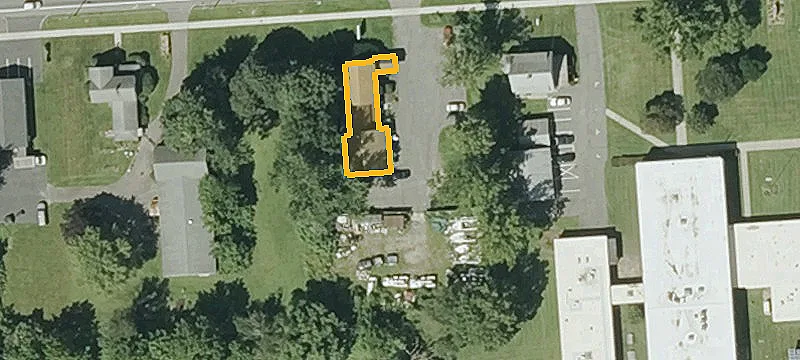 123 Russell St