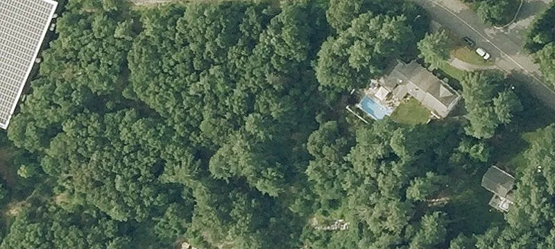 19 Sharon Ave
