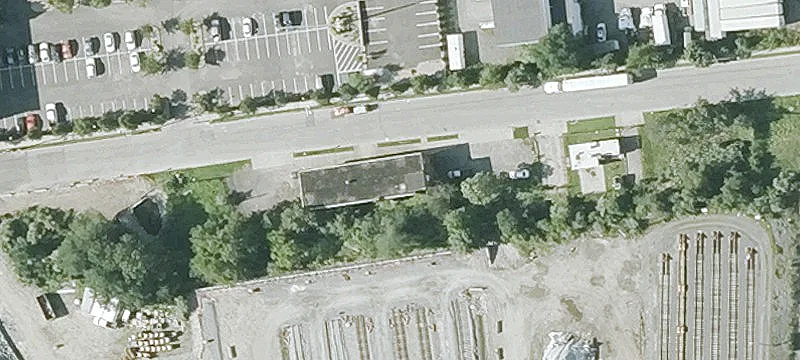 48 Wamsutta St