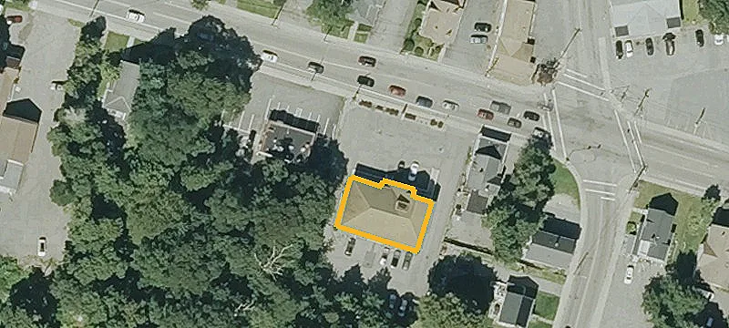 458 Pleasant St