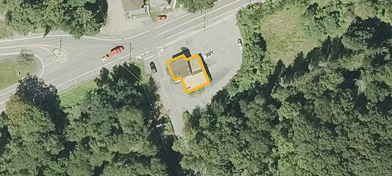 385 Main St