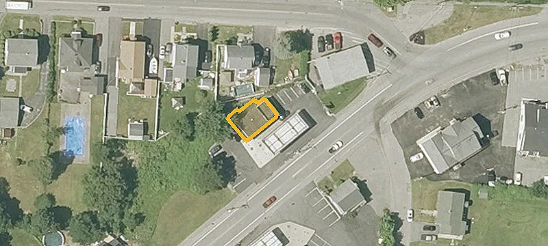 150 Swan St