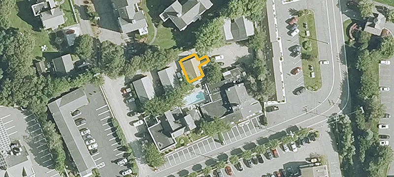 88 Chase Ave