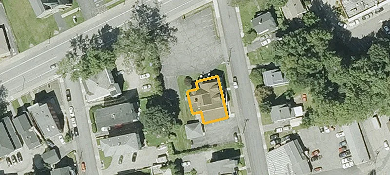 38 Main St