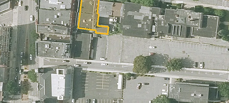 40 Williams St