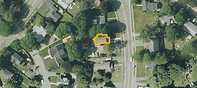 299 Webster St