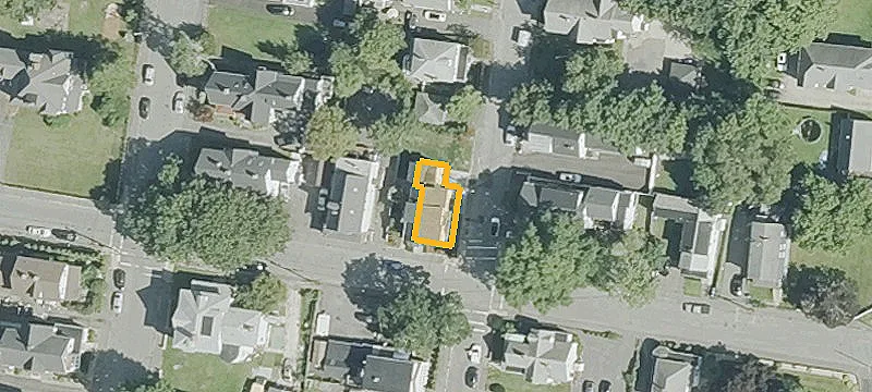 22 Fruit St