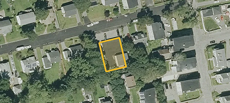 16 Carroll Ave