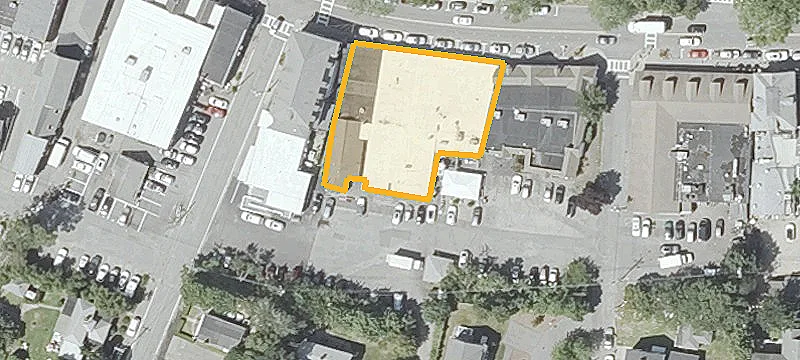 225 Main St