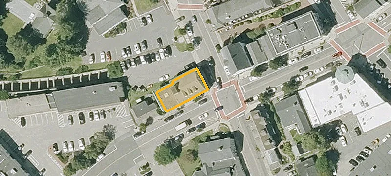 9 Central St