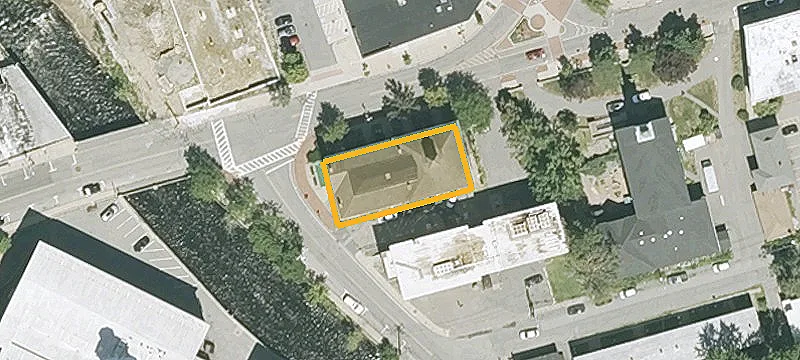100 Main St