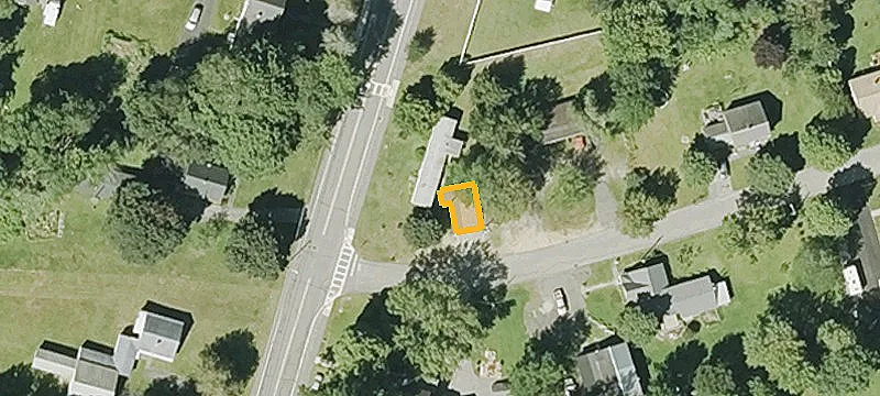 711 Baldwinville Rd