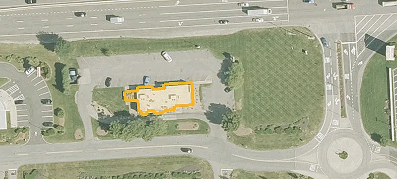 300 Tpke Rd
