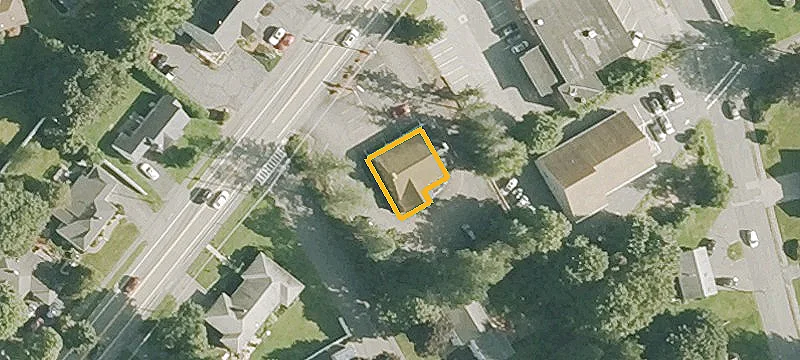45 Maple Ave