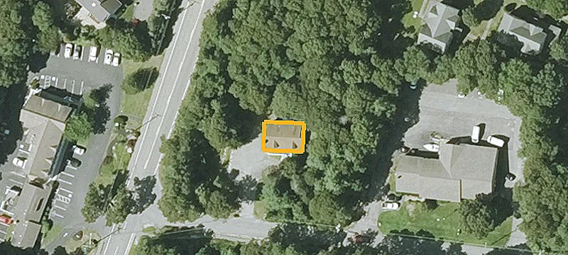 4 Edgerton Dr