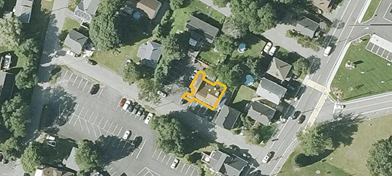 6 Dayton St