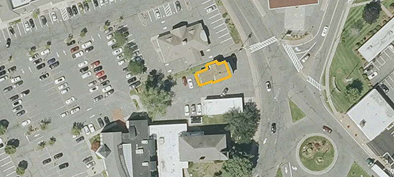 6 Main St