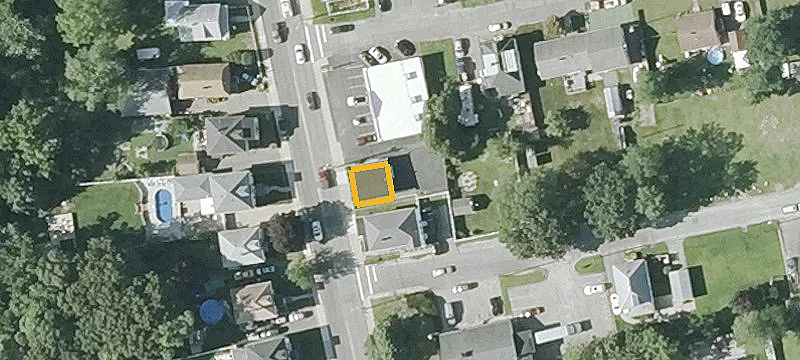 186 Main St